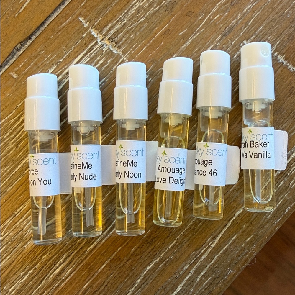 Lucky Scent Niche Samples - Picture 2 of 3
